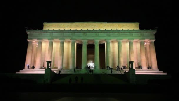 Lincoln denkmal in washington bei nacht — Stockvideo