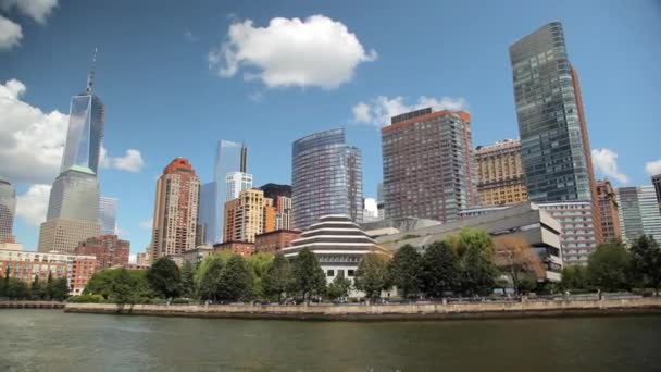 Widok z drapaczami chmur w Nowym Jorku — Wideo stockowe