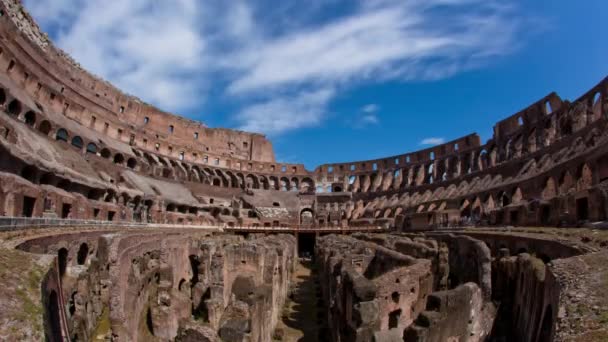 Time-lapse skott från inuti Colosseum. — Stockvideo