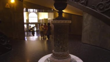 Spiral rampanın alt kısmındayavaş çekim görüntüleri