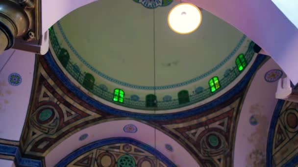 Cúpula interior de una mezquita en Israel — Vídeo de stock