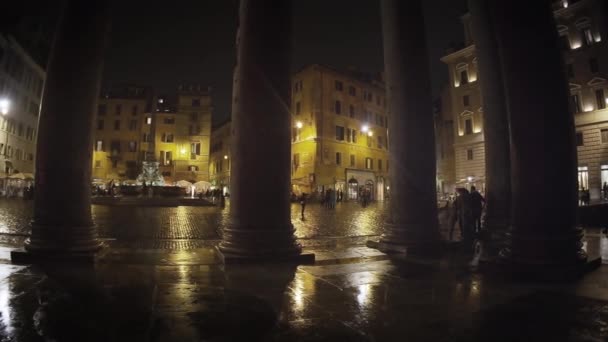 Looking through the Pantheon pillars at the square — Stock Video