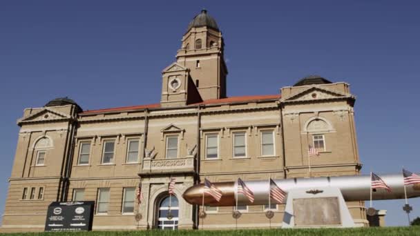 Saunders County Courthouse — Stockvideo