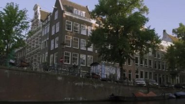 topluluk tarafından Amsterdam kanalda