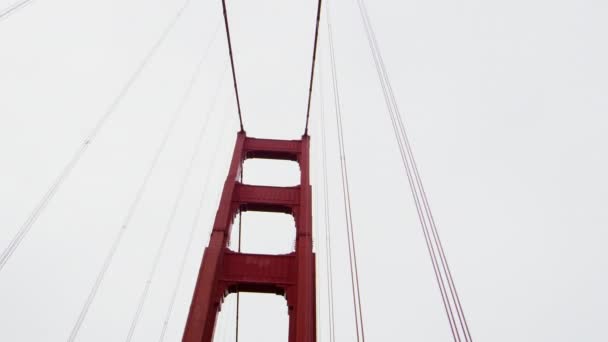 Golden Gate Köprüsü 'nde — Stok video
