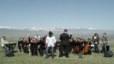 Açık havada gerçekleştirme Orkestrası