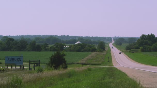 Autostrada per il segno Welcome to Auburn . — Video Stock