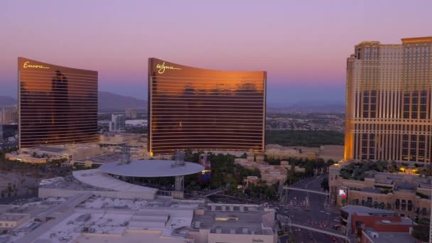 De skyline van Las Vegas bij zonsopgang — Stockvideo