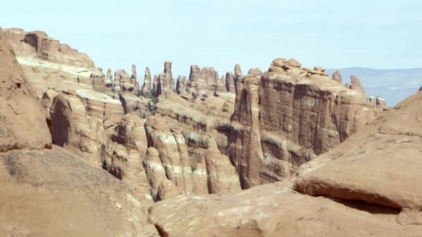 The sandstone layers near Moab — Stock Video