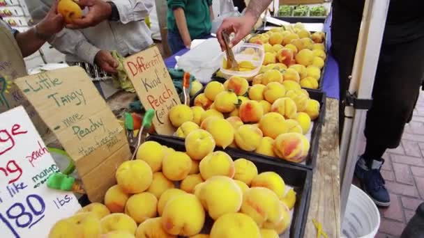 San Francisco peaches — Stock Video