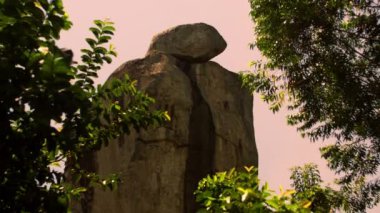 Büyük taş yakın çekim