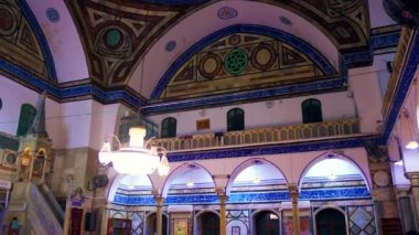 İsrail'de bir cami iç stok Video görüntüleri filme