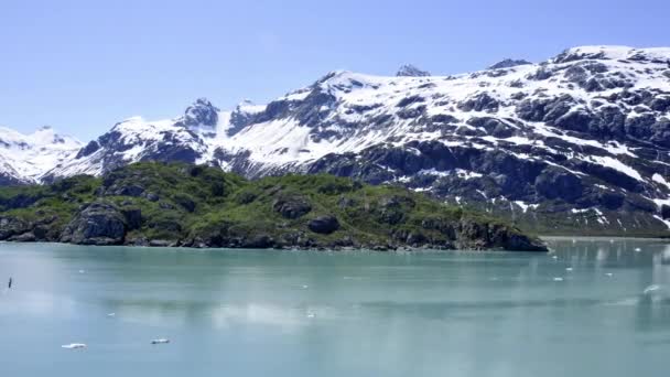 Montanhas e geleiras em Glacier Bay — Vídeo de Stock