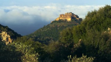 Nimrod kale İsrail bulutların üstünde