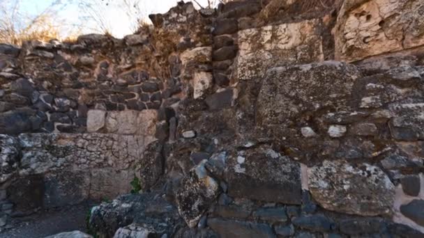 Algumas ruínas no Monte Arbel, Israel . — Vídeo de Stock