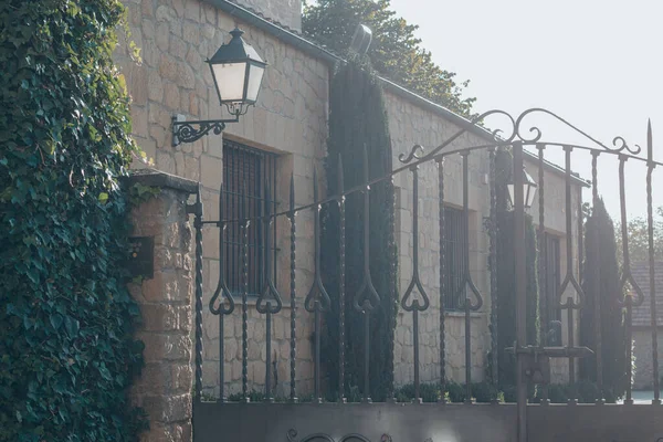 Bodega de Vino y vinacoteca en Haro, La Rioja, İspanya.