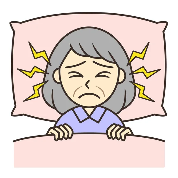 Eine Ältere Frau Leidet Schlaflosigkeit Aufgrund Von Tinnitus — Stockfoto