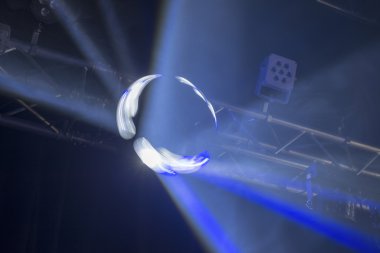 İplik tek parlak disko ışık renkli