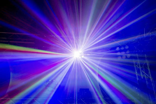 Tek parlak renkli disko ışık — Stok fotoğraf