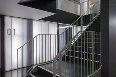 merdiven modern ofis