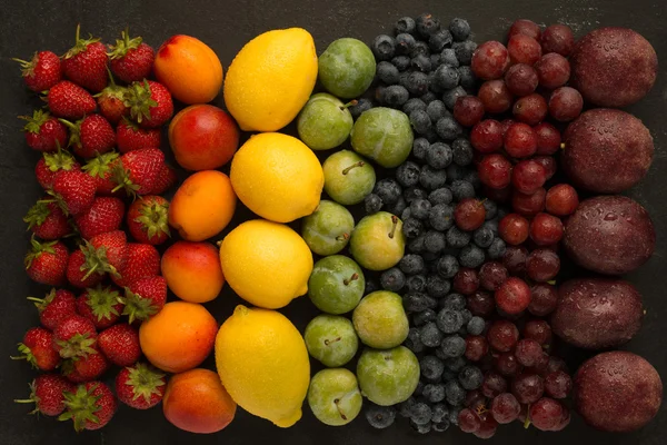 Owoce tęcza — Zdjęcie stockowe
