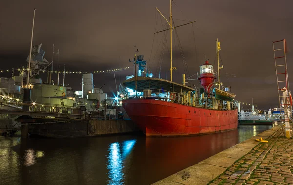 Λιμάνι στο Gothenbur της Σουηδίας, τη νύχτα — Φωτογραφία Αρχείου