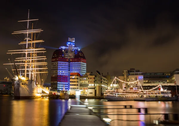 Hamnen i Gothenbur, Sverige på natten — Stockfoto