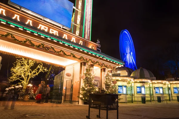 Weihnachtsbeleuchtung im Freizeitpark liseberg, gothenbur, schweden — Stockfoto