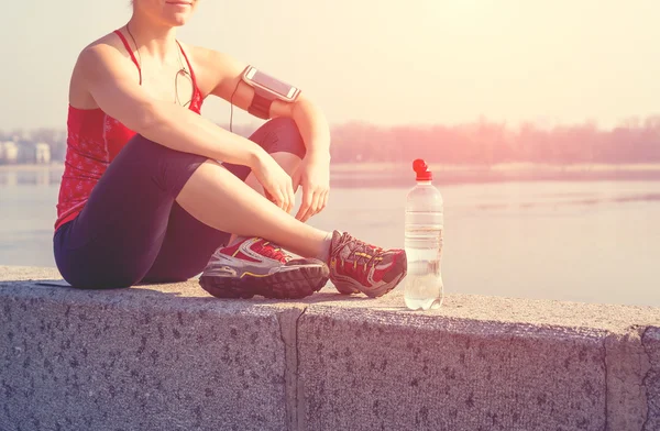 Sport woman relax during training outside in morning — Stock Photo, Image