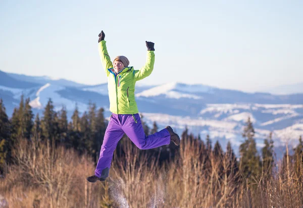 Young happy woman relax in winter — Stock Photo, Image