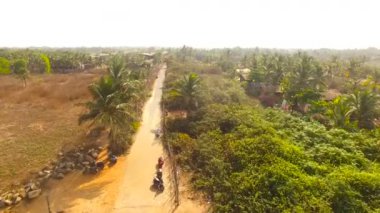 Hava dron yoldan ülke