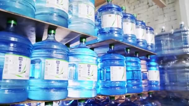 Base di stoccaggio linea di produzione acqua — Video Stock