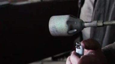 yanan gaz meşale metal kıvılcım ve yangın