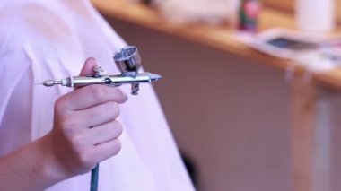 Photosession için Bodypaint ana boyalar modeli