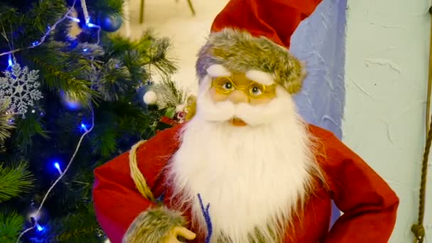 Miniaturowe zabawki santa claus — Wideo stockowe