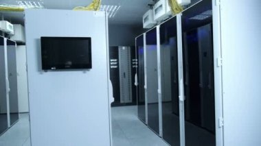 Gerçek Render Farm ve veritabanı sunucusu