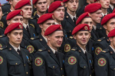 24 Ağustos 2016. Kiev, Ukrayna. Askeri geçit töreni