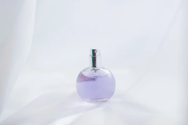 Svatební parfémy láhev — Stock fotografie