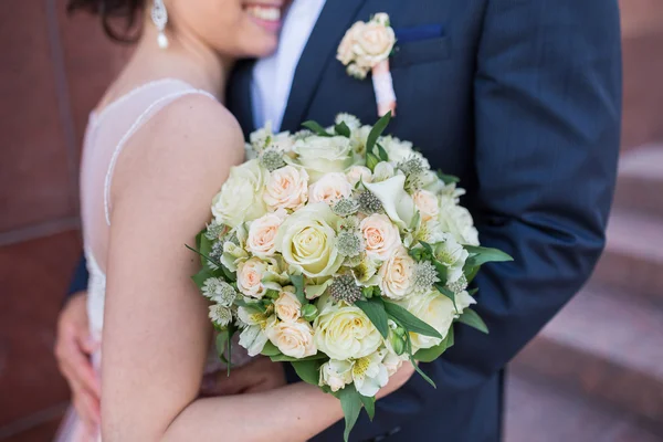 Bellissimo bouquet da sposa — Foto Stock