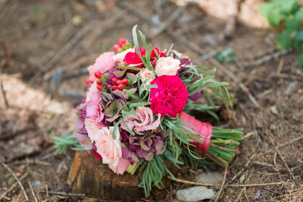 Colorful bridal bouquet — Stock Photo, Image