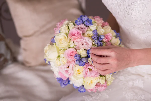 Belo buquê de casamento — Fotografia de Stock