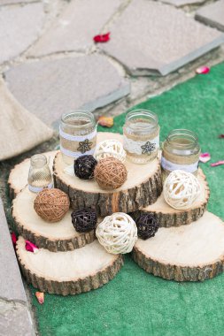 Ahşap ve keten el yapılan düğün dekorasyon