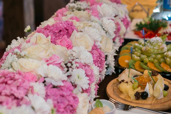 Hochzeitsdekorationen in Pastellfarben — Stockfoto