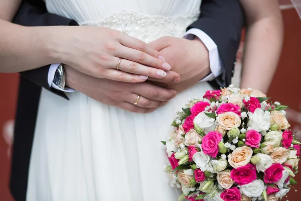 El ramo de boda de la novia — Foto de Stock