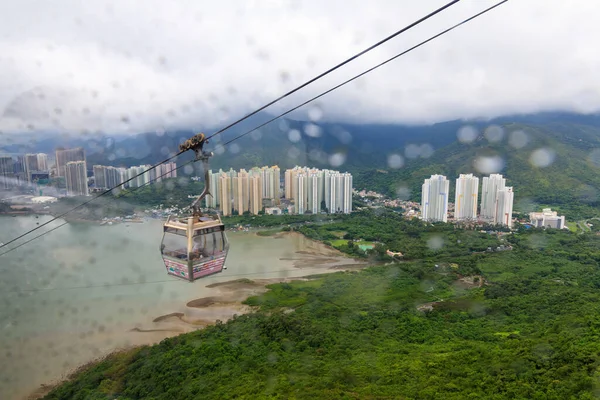 Ngong Ping Τελεφερίκ Και Κτίριο Του Πύργου Φόντο Βουνό Εναέρια — Φωτογραφία Αρχείου