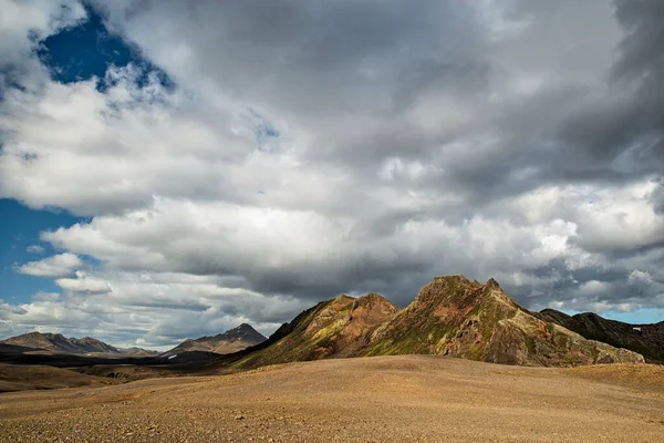 Mountains Road Langisjor Lake Summer Day Iceland — Stock Photo, Image