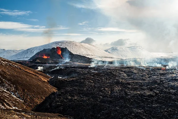 Fagradalsfjall Vulkaanuitbarsting Het Schiereiland Reykjanes Ongeveer Kilometer Van Reykjavik Ijsland — Stockfoto