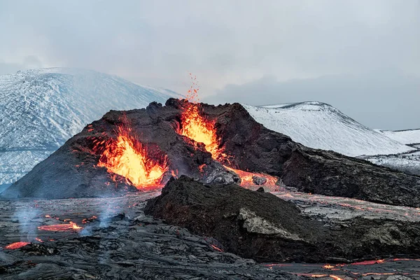 Fagradalsfjall Ηφαιστειακή Έκρηξη Στη Χερσόνησο Reykjanes Περίπου Χιλιόμετρα Από Ρέικιαβικ Royalty Free Φωτογραφίες Αρχείου