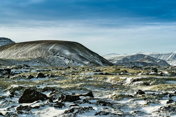 Góry Niedaleko Hveragerdi Słoneczny Dzień Islandia — Zdjęcie stockowe