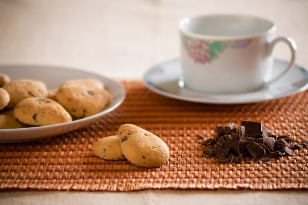 Cookies with chocolate chips — Stock Photo, Image